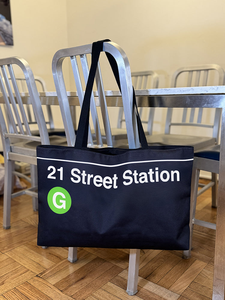 21 Street (G) Weekender Tote