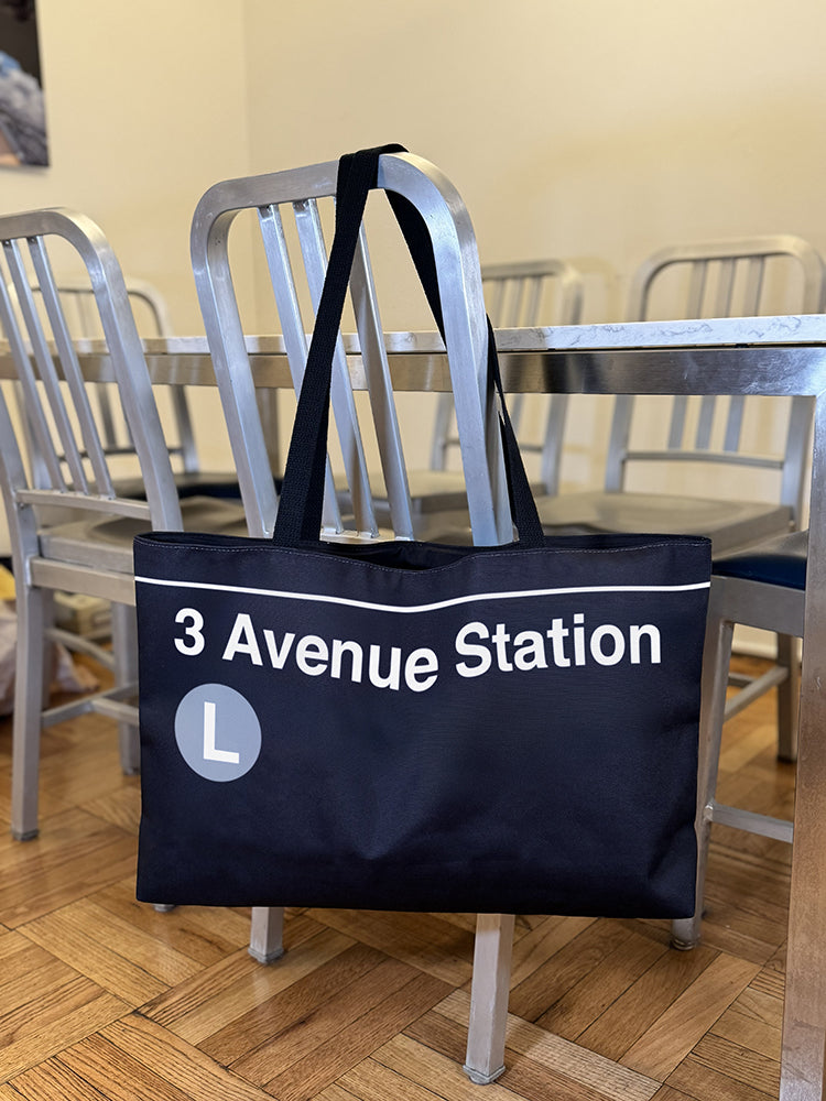 3 Avenue (L) Weekender Tote