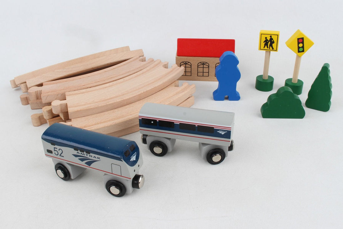 Amtrak 20 Piece Train Set