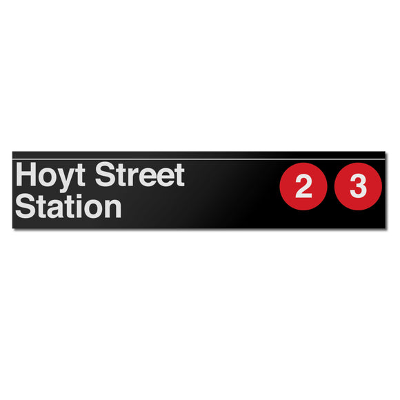 Hoyt Street Sign