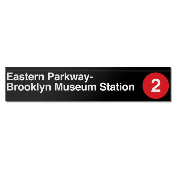 Eastern Parkway / Brooklyn Museum Sign