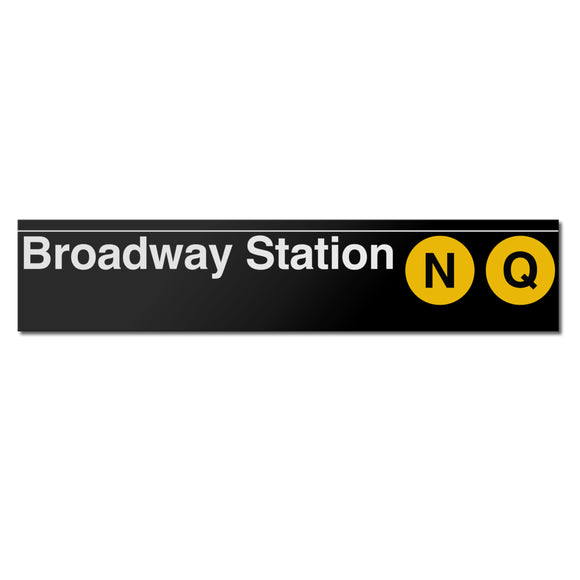 Broadway (N Q) Sign