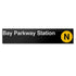 Bay Parkway (N) Sign